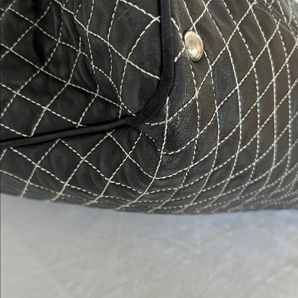 Ferragamo Black Quilted Leather Handbag - Picture 14 of 15